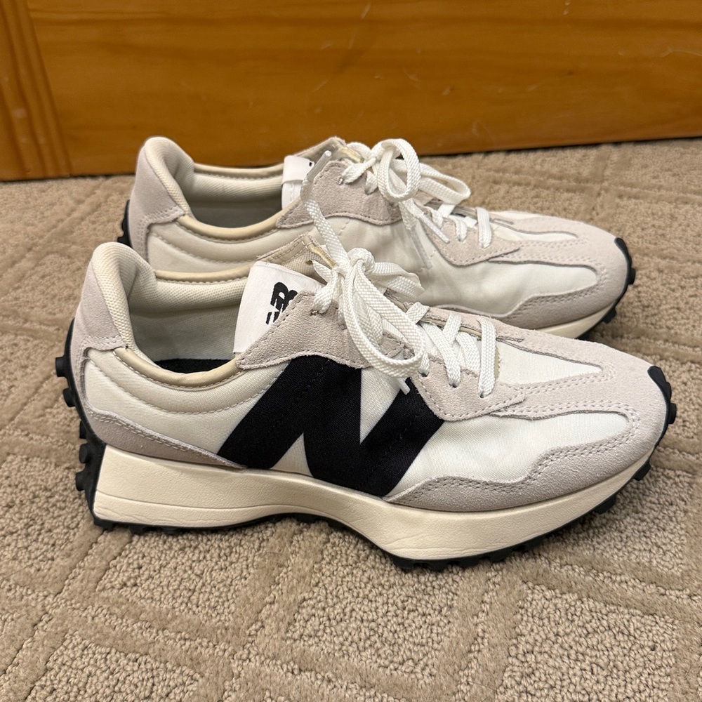 New Balance 327 - Women’s
